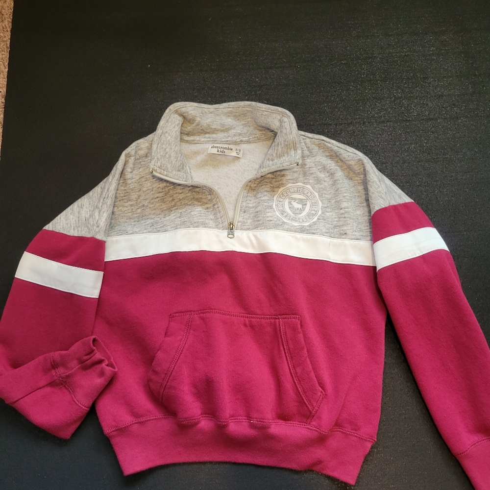 Abercrombie kids girls quarter sleeve sweatshirt size 11/12